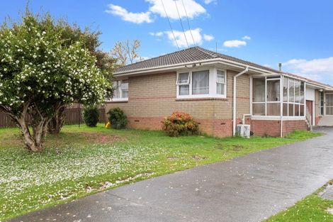 Photo of property in 1/57 Orams Road, Hillpark, Auckland, 2102