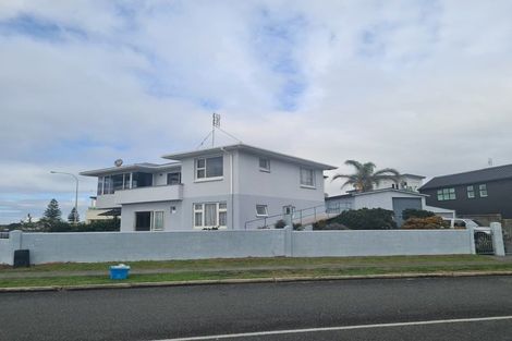 Photo of property in 196 Marine Parade, Mount Maunganui, 3116