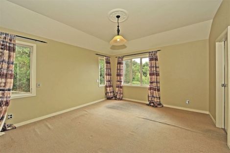 Photo of property in 16 Basil Place, Mount Pleasant, Christchurch, 8081