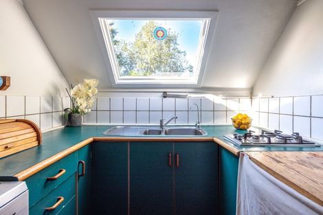 Photo of property in 14 Wellington Road, Surfdale, Waiheke Island, 1081