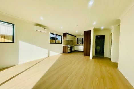 Photo of property in 8c Neems Place, Manurewa, Auckland, 2102