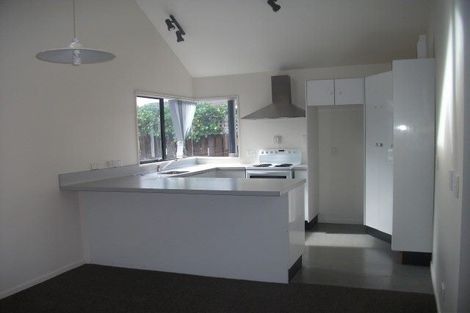 Photo of property in 106b Richmond Street, Petone, Lower Hutt, 5012