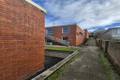 Photo of property in 102 Harbour Terrace, North Dunedin, Dunedin, 9016