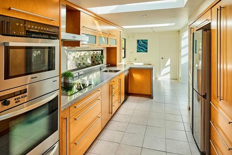 Photo of property in 19 Moana Road, Plimmerton, Porirua, 5026