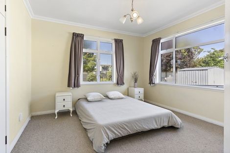 Photo of property in 28 Raglan Street, Lansdowne, Masterton, 5810