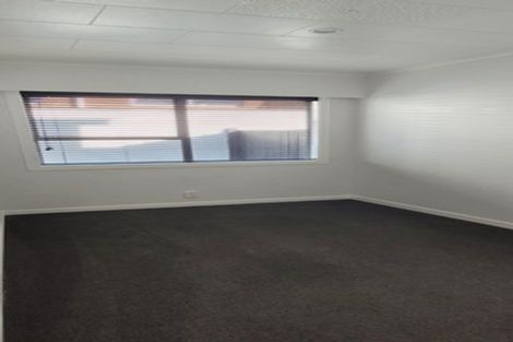 Photo of property in 76b Eliot Street, New Plymouth, 4310