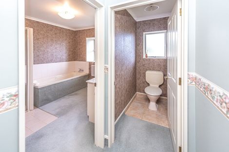 Photo of property in 15 Perrett Drive, Otamatea, Whanganui, 4500