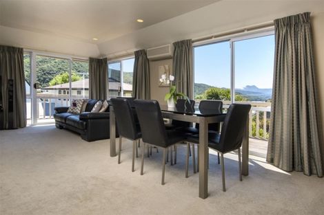 Photo of property in 19 Turners Road, Waikawa, Picton, 7220