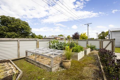 Photo of property in 2 Harris Street, Geraldine, 7930