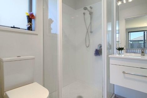 Photo of property in 37 Te Wharo Drive, Papamoa, 3118