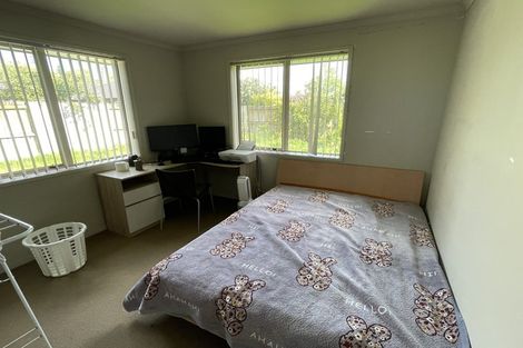 Photo of property in 212 Harbourside Drive, Karaka, Papakura, 2113