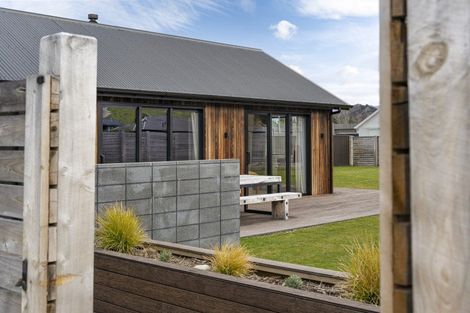 Photo of property in 6 Woodpecker Street, Lake Hawea, Wanaka, 9382