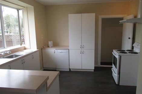 Photo of property in 84 Wharenui Road, Upper Riccarton, Christchurch, 8041