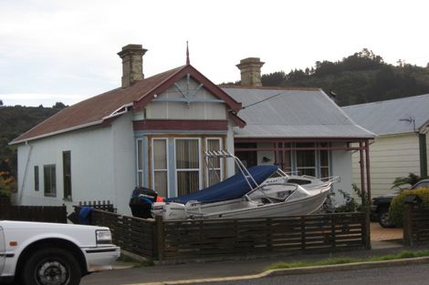Photo of property in 24 Magnetic Street, Port Chalmers, 9023