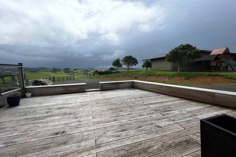 Photo of property in 24b Bethells Road, Waitakere, Auckland, 0816