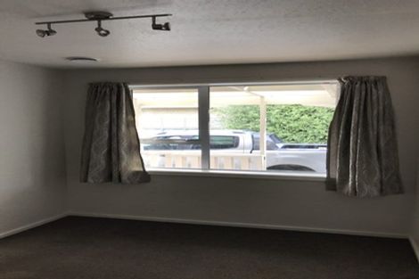 Photo of property in 33 Fern Drive, Halswell, Christchurch, 8025