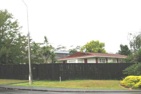Photo of property in 1/47 Lavery Place, Sunnynook, Auckland, 0632