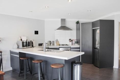 Photo of property in 1 Millbrook Place, Ashhurst, 4810