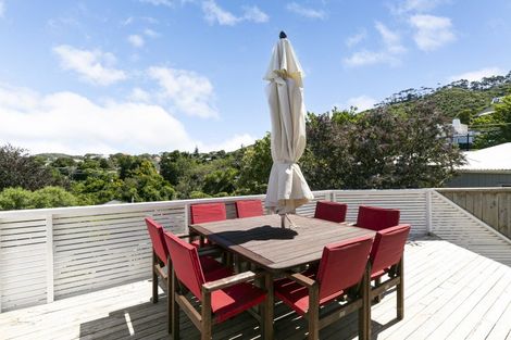 Photo of property in 2 Poona Street, Khandallah, Wellington, 6035