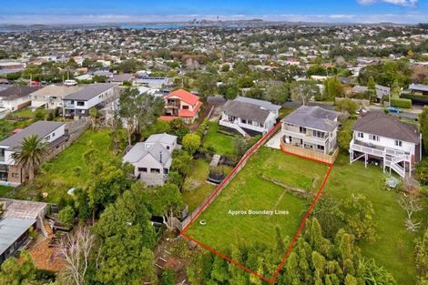 Photo of property in 10a Monarch Avenue, Hillcrest, Auckland, 0627