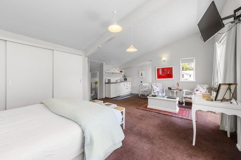 Photo of property in 33 Pencarrow Avenue, Epsom, Auckland, 1023