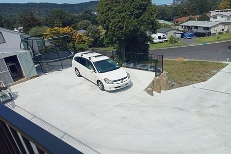 Photo of property in 117 Waireka Place, Whangamata, 3620