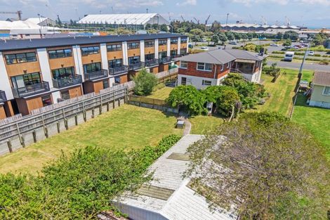 Photo of property in 61 Tawa Street, Mount Maunganui, 3116