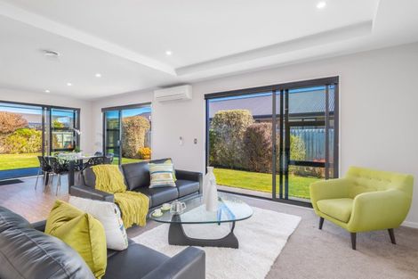 Photo of property in 5 Urihia Street, Marshland, Christchurch, 8083