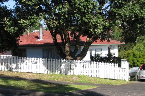 Photo of property in 12 Topliss Drive, Northcross, Auckland, 0632