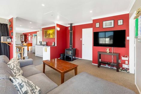 Photo of property in 7 Martin Harvey Street, Levin, 5510