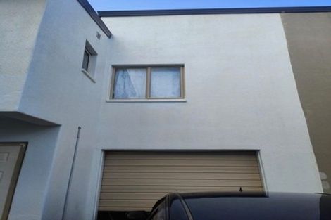 Photo of property in 3 Butia Avenue, Henderson, Auckland, 0612
