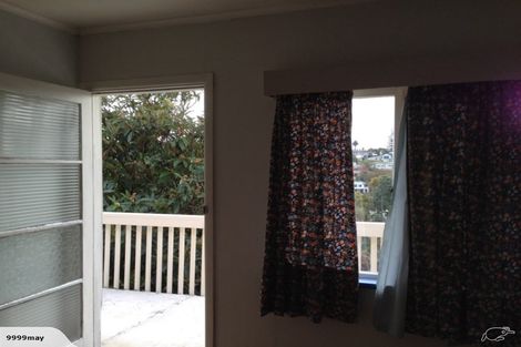 Photo of property in 10 Philson Terrace, Browns Bay, Auckland, 0630
