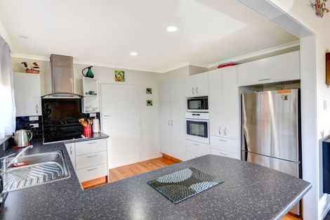 Photo of property in 9 Tweed Street, Kinmont Park, Mosgiel, 9024