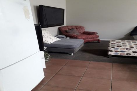 Photo of property in 50 Ellice Street, Mount Victoria, Wellington, 6011