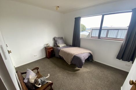 Photo of property in 1 Adele Lane, Paraparaumu, 5032