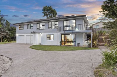 Photo of property in 33 Waikite Road, Welcome Bay, Tauranga, 3112