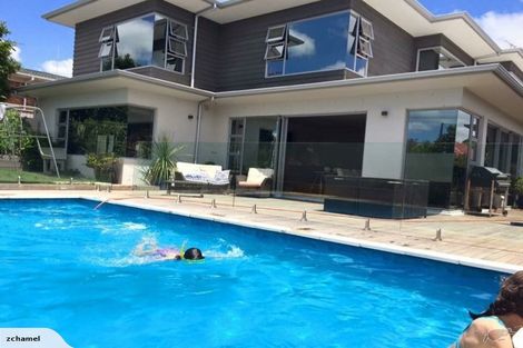 Photo of property in 10 Waterloo Road, Milford, Auckland, 0620