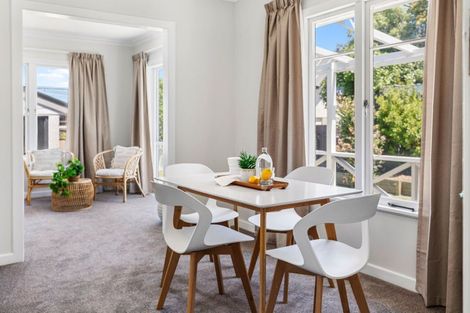 Photo of property in 359 Maunganui Road, Mount Maunganui, 3116