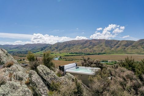 Photo of property in 63 Riverview Road, Queensberry, Cromwell, 9383