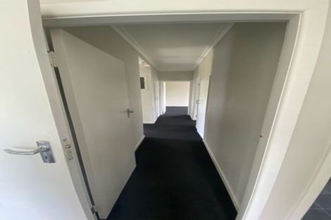 Photo of property in 162 Hutchinson Avenue, New Lynn, Auckland, 0600