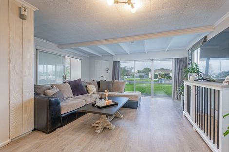 Photo of property in 35 Church Street, Awapuni, Palmerston North, 4412