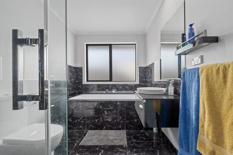 Photo of property in 45 Awataha Crescent, Pyes Pa, Tauranga, 3110