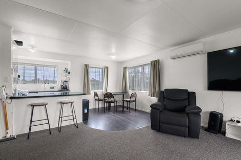 Photo of property in 33 Sunrise Avenue, Owhata, Rotorua, 3010