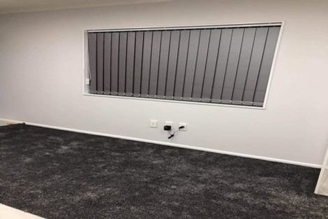 Photo of property in 17 Goodwood Drive, Goodwood Heights, Auckland, 2105