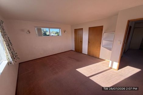 Photo of property in 75 Totara Crescent, Woburn, Lower Hutt, 5011
