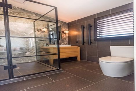 Photo of property in 6k Carlton Gore Road, Grafton, Auckland, 1023