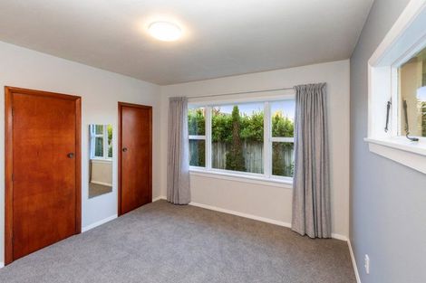 Photo of property in 5 Yeovil Place, St Albans, Christchurch, 8052