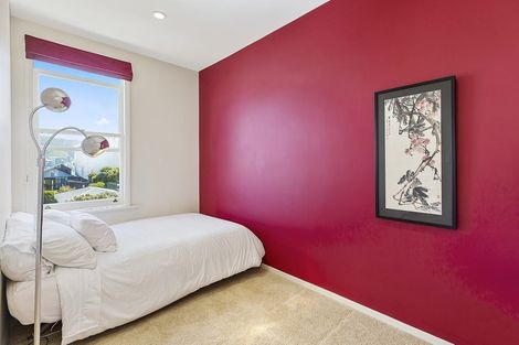 Photo of property in 46 Hawker Street, Mount Victoria, Wellington, 6011