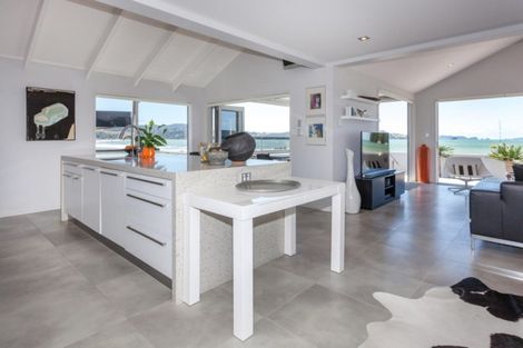 Photo of property in 5a Buffalo Beach Road, Whitianga, 3510