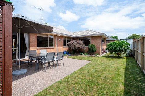 Photo of property in 10 Kirk Close, Rototuna, Hamilton, 3210